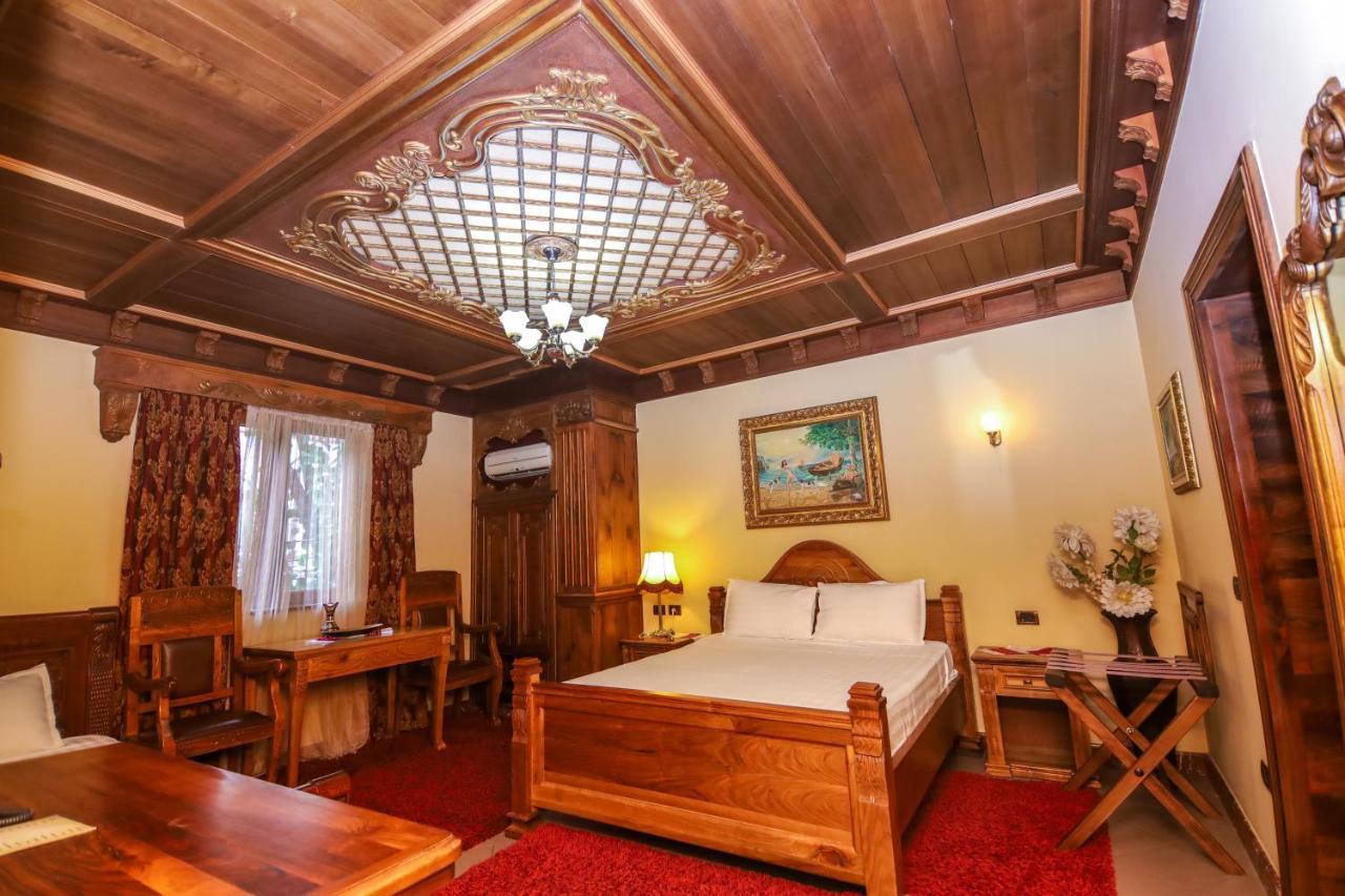 טיראנה Brilant Antik Center Hotel מראה חיצוני תמונה